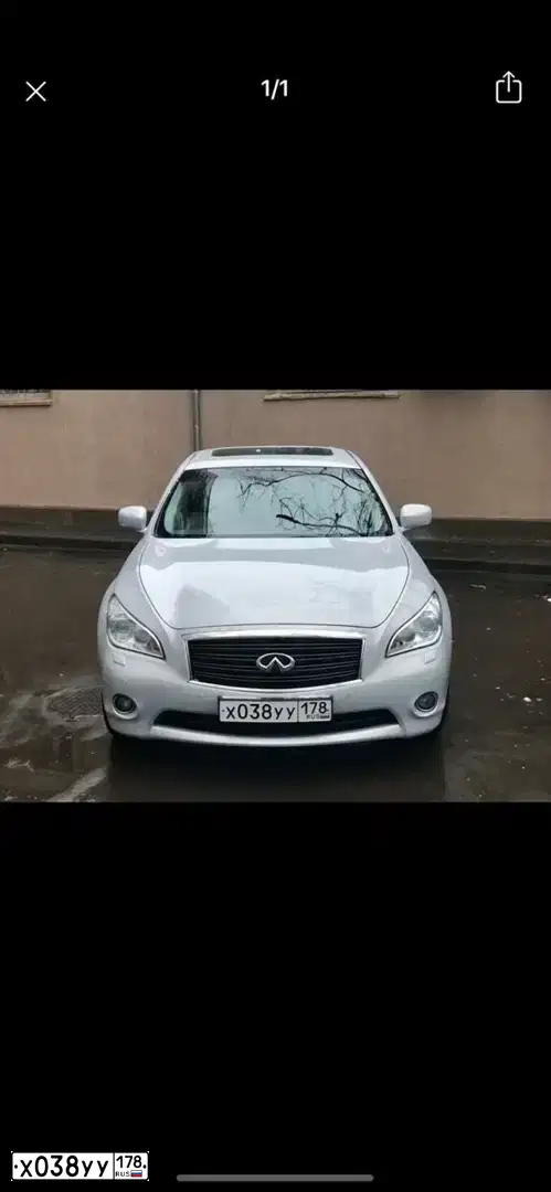 Фото автомобиля INFINITI M, 2012 — госномер К055ХТ750. Цвет: СЕРЕБРИСТО-ГОЛУБОЙ