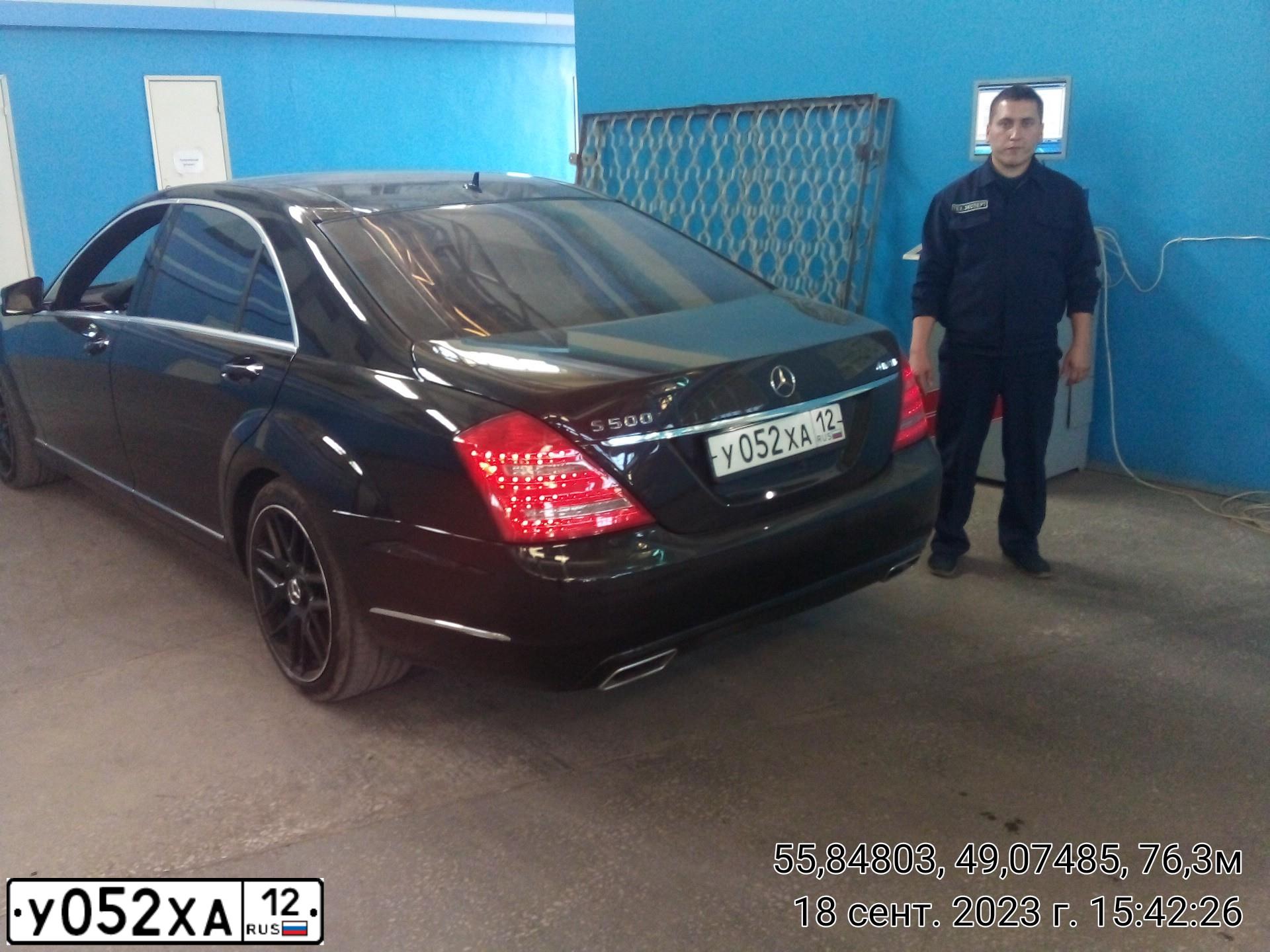 Фото автомобиля MERCEDES S-KLASSE, 2010 — госномер С015МА716. Цвет: ЧЕРНЫЙ
