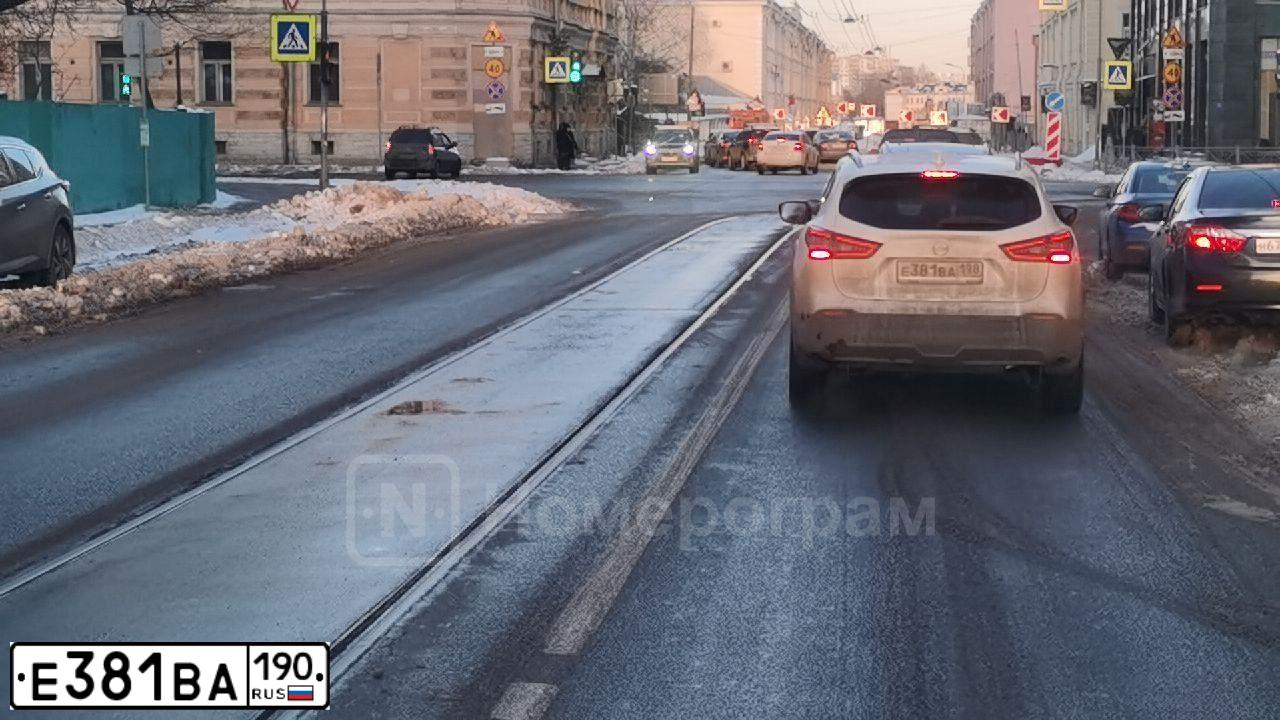 Фото автомобиля LADA 2115, 2007 — госномер В680АУ250
