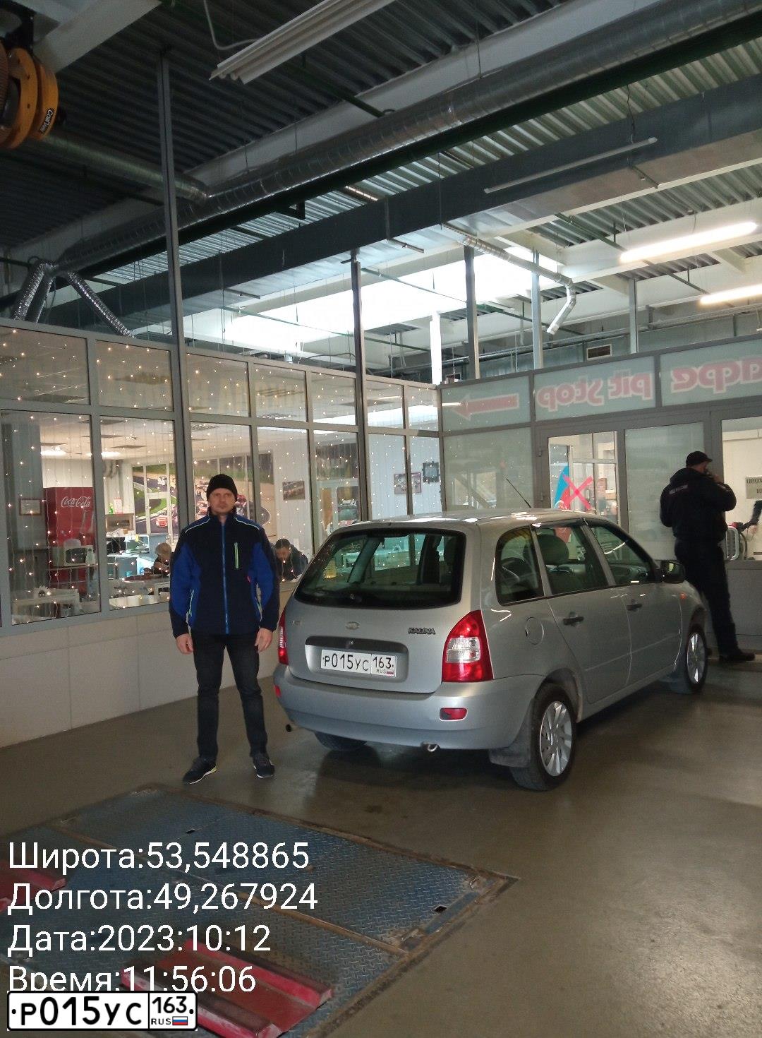Фото автомобиля LADA 1117 KALINA, 2012 — госномер Р015УС163. Цвет: серебристый