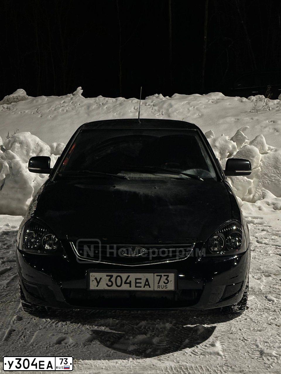 Фото автомобиля LADA 2170 PRIORA, 2011 — госномер У304ЕА73. Цвет: Сине-Черный