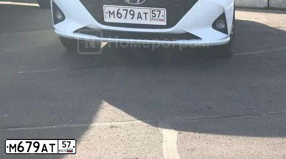 Фото автомобиля HYUNDAI SOLARIS, 2020 — госномер М679АТ57. Цвет: Белый