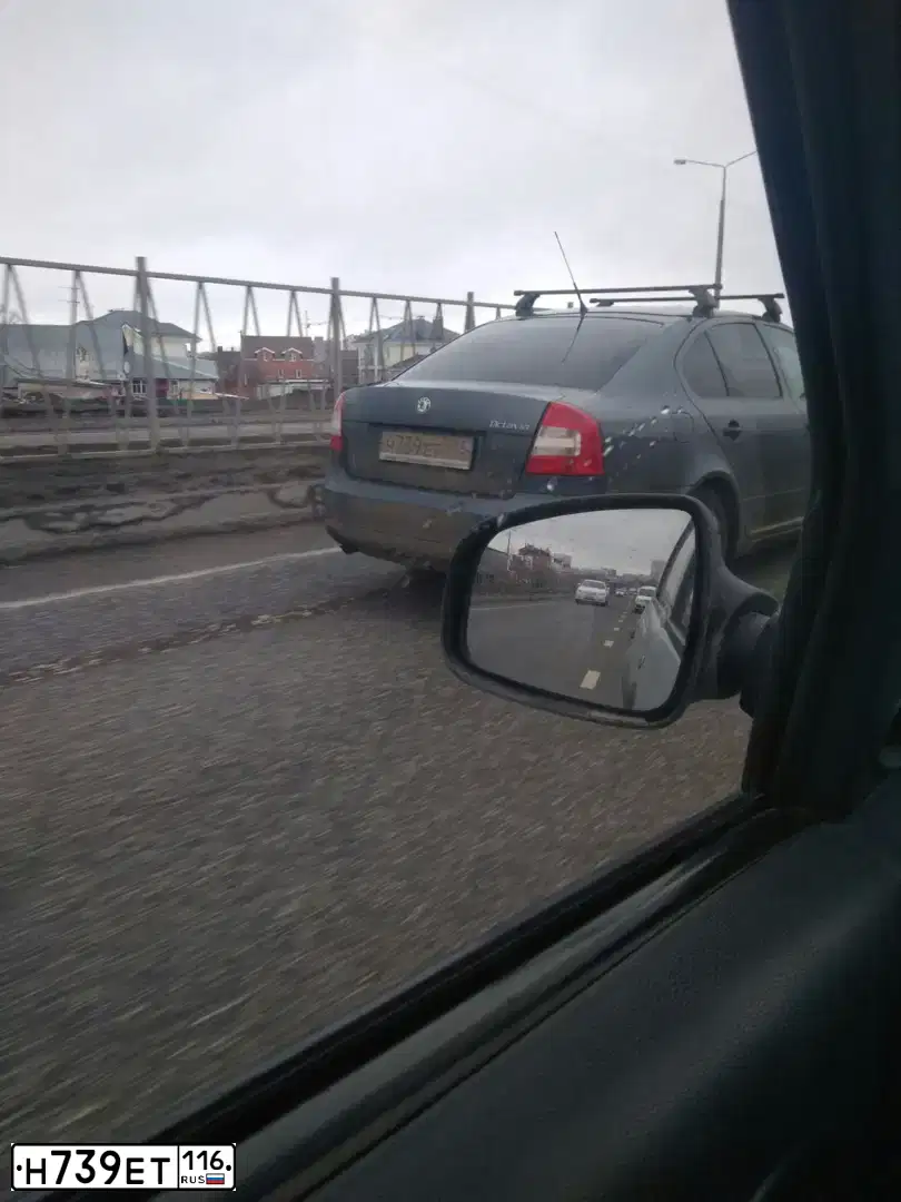 Фото автомобиля SKODA OCTAVIA, 2010 — госномер М757СС73. Цвет: ТЕМНО-СЕРЫЙ