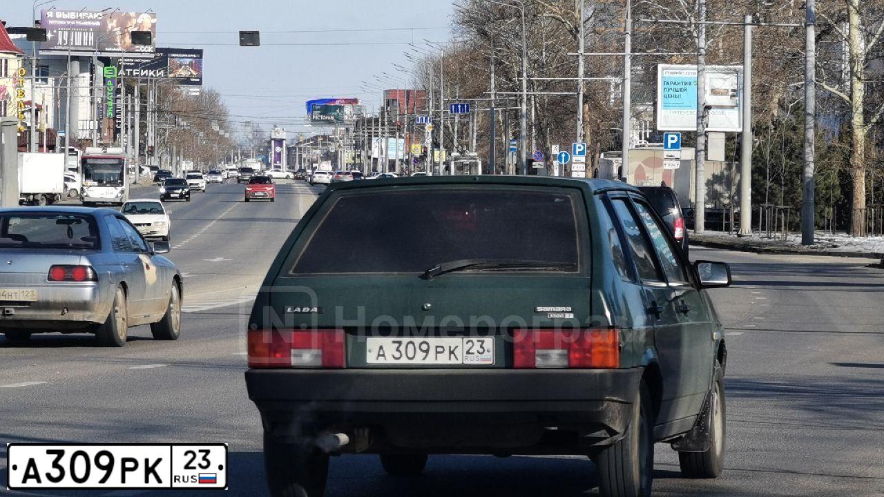 Фото автомобиля LADA 2109 SAMARA, 1998 — госномер А309РК23. Цвет: ЗЕЛЕНЫЙ