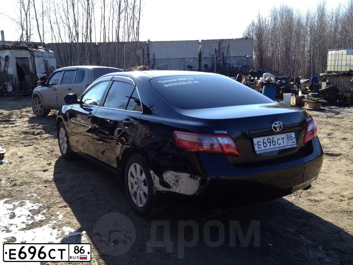 Фото автомобиля TOYOTA CAMRY, 2008 — госномер Е696СТ86. Цвет: ЧЕРНЫЙ