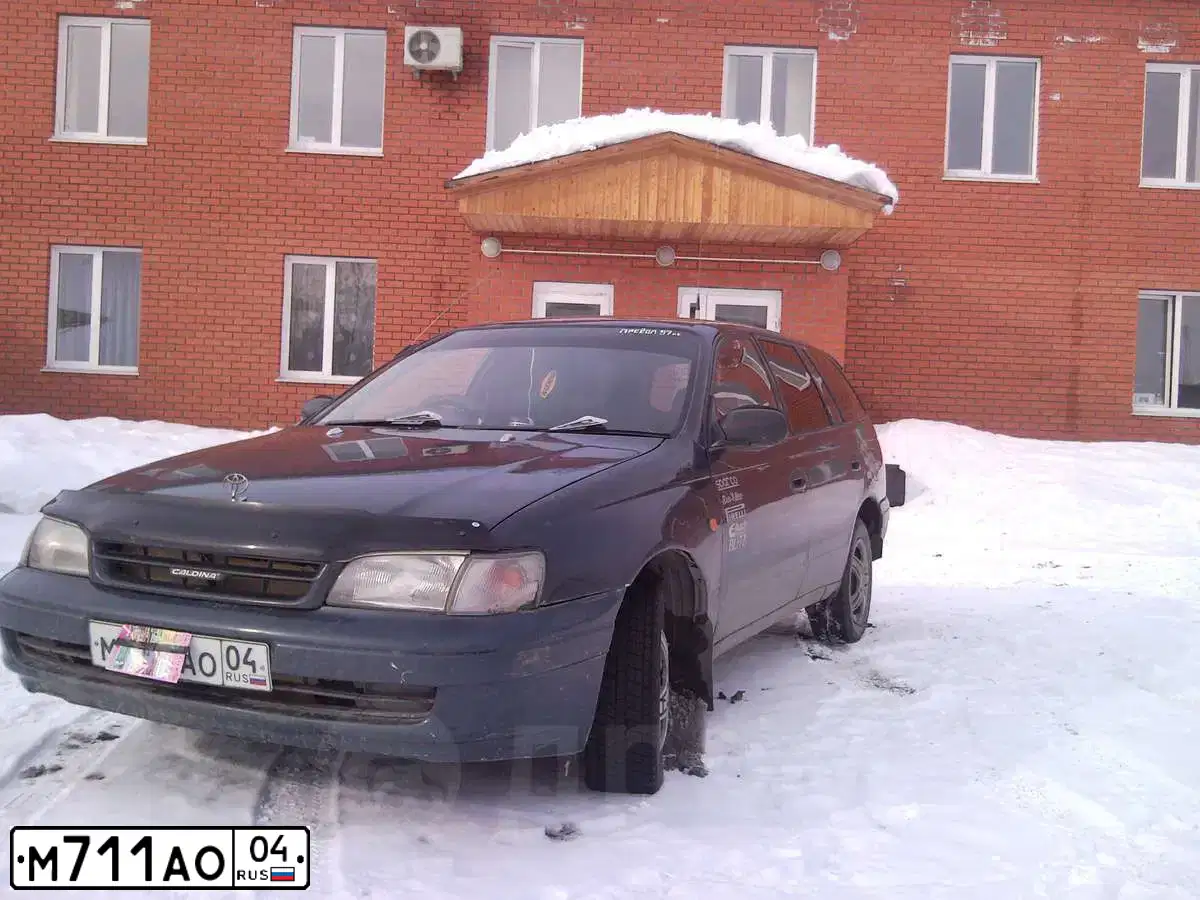 Фото автомобиля LADA 2171 PRIORA, 2012 — госномер Т182УВ22. Цвет: ТЕМНО-ВИШНЕВЫЙ