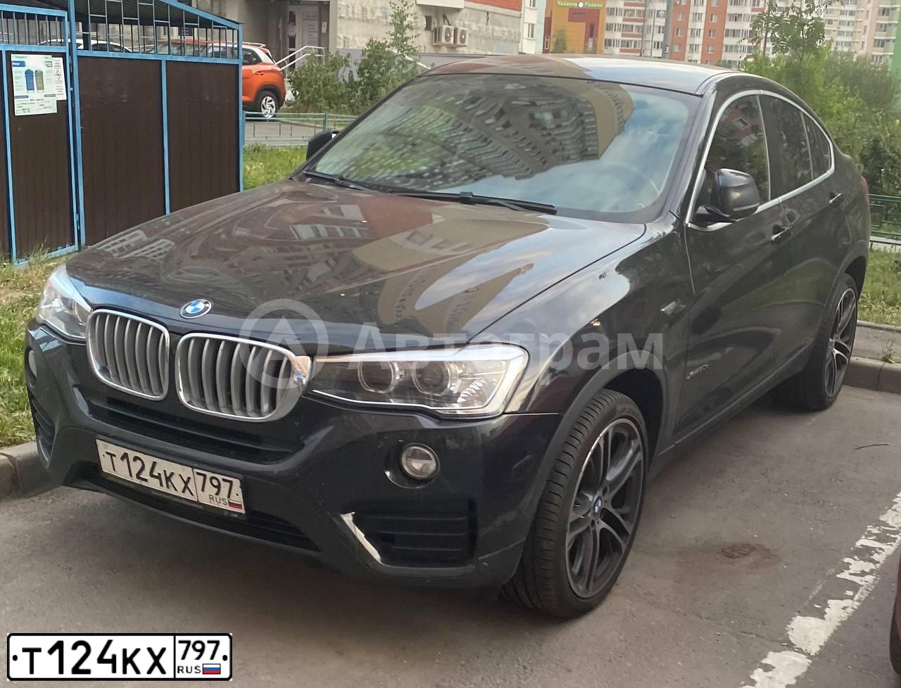 Фото автомобиля BMW X4, 2017 — госномер Т124КХ797. Цвет: ЧЕРНЫЙ