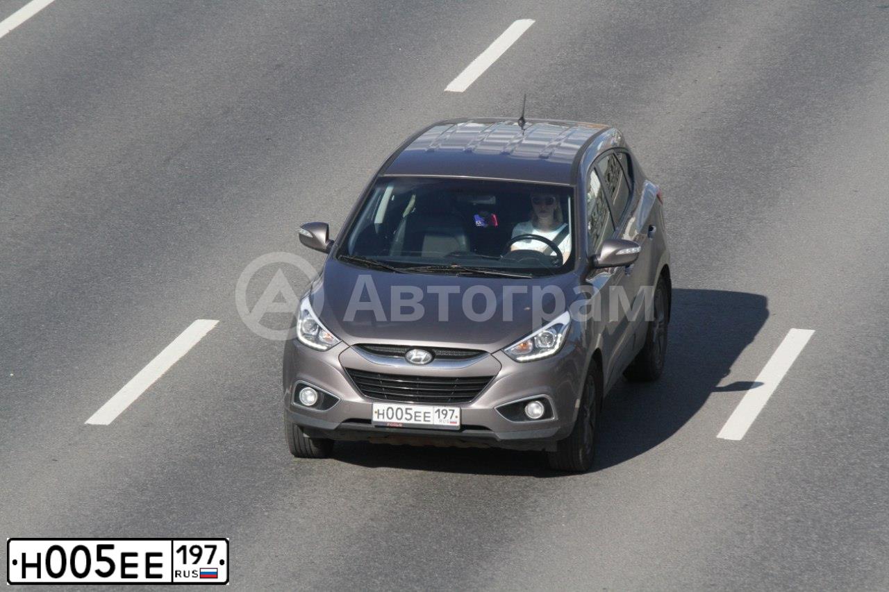 Фото автомобиля NISSAN X-TRAIL, 2013 — госномер Х646ЕТ16. Цвет: СЕРО-СИРЕНЕВЫЙ