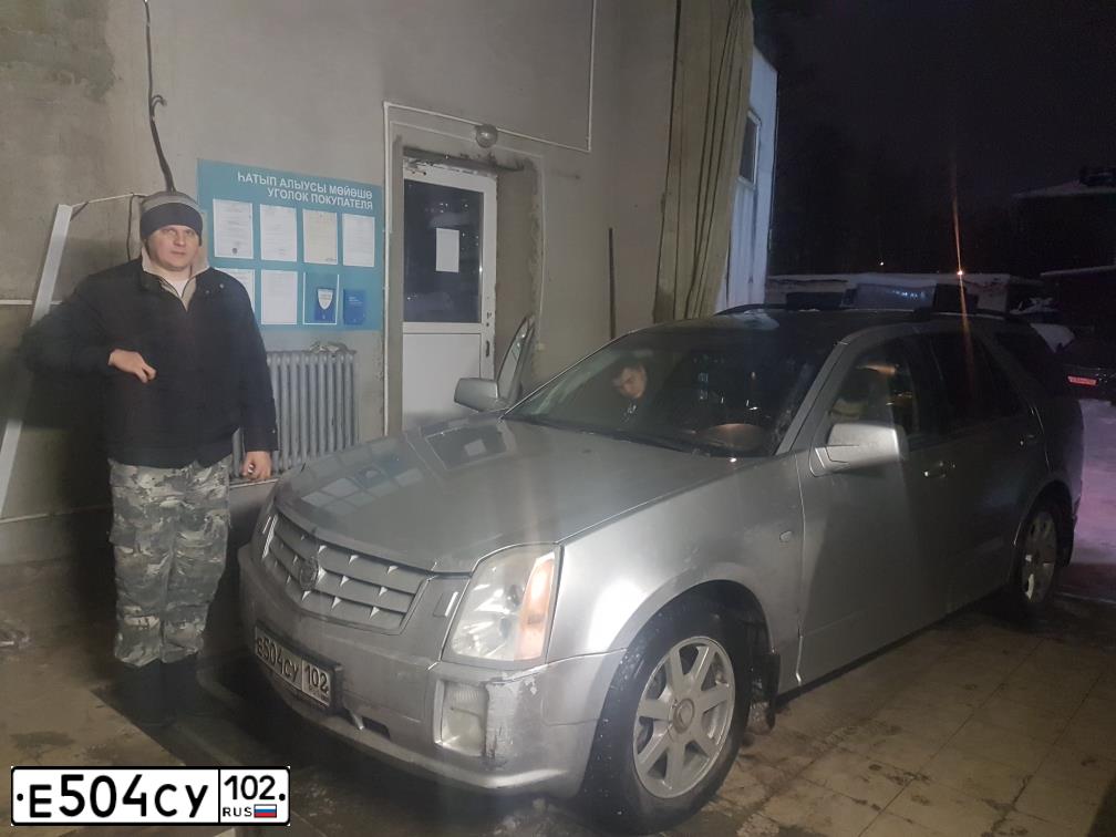 Фото автомобиля CADILLAC SRX, 2007 — госномер М246ХА702
