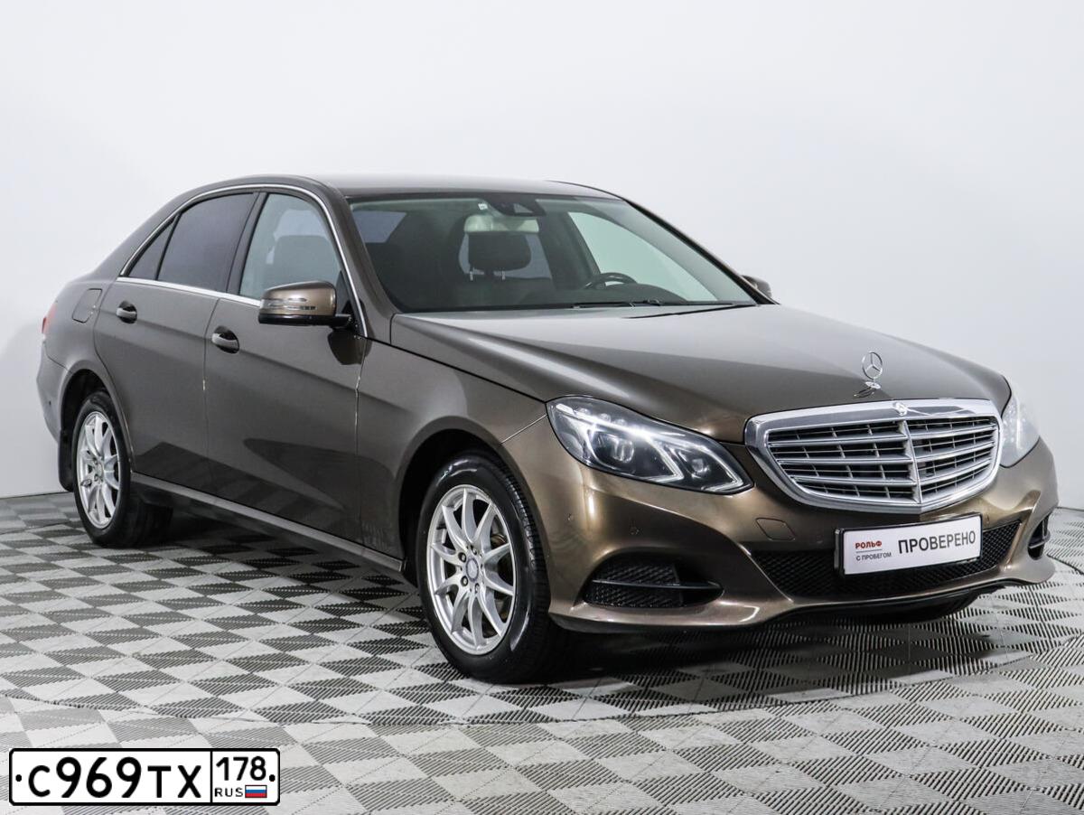 Фото автомобиля MERCEDES E-KLASSE, 2014 — госномер К040ОР198. Цвет: Коричневый