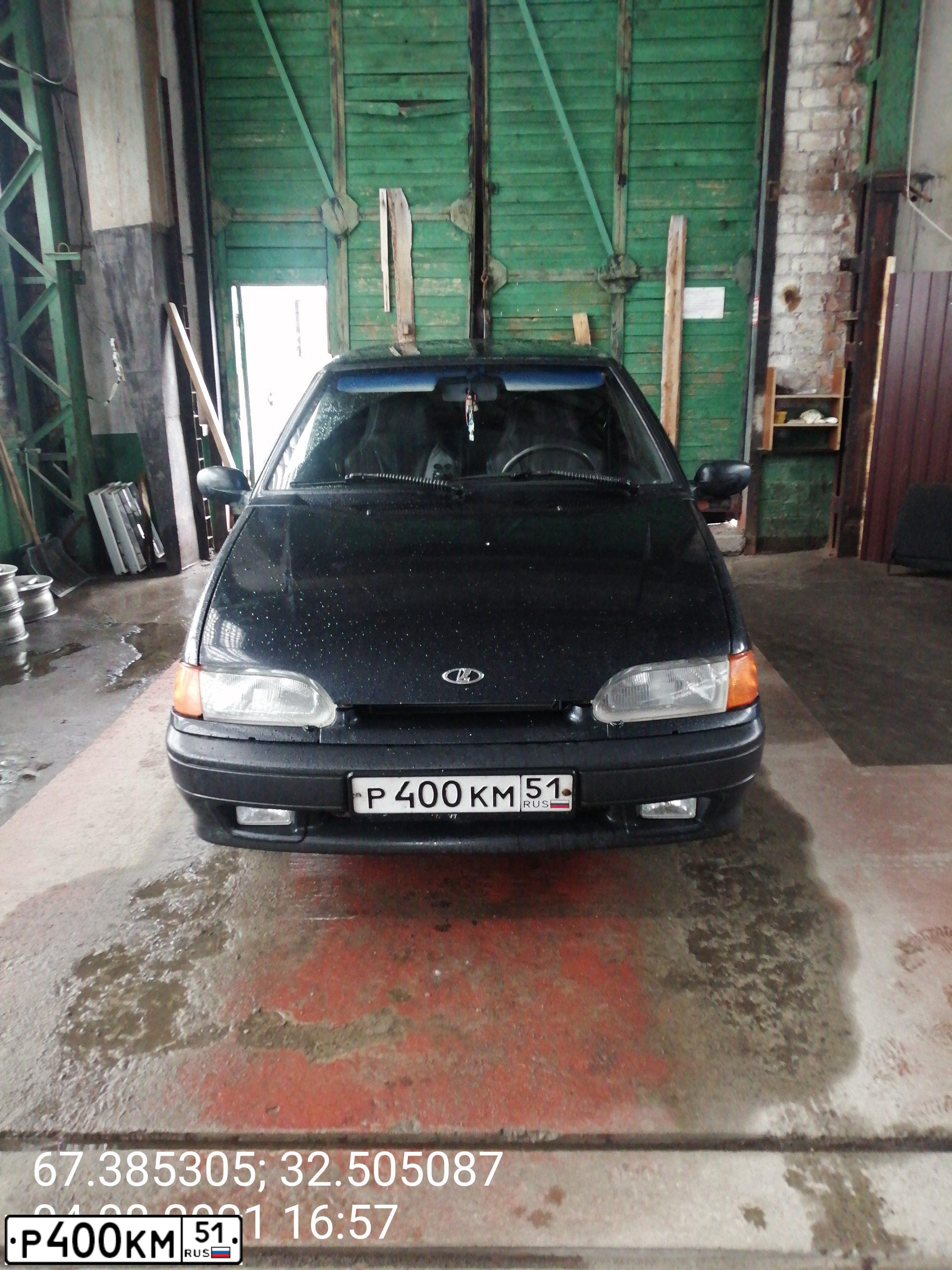 Фото автомобиля LADA 2114 SAMARA, 2004 — госномер В262ОЕ51. Цвет: ЧЕРНЫЙ