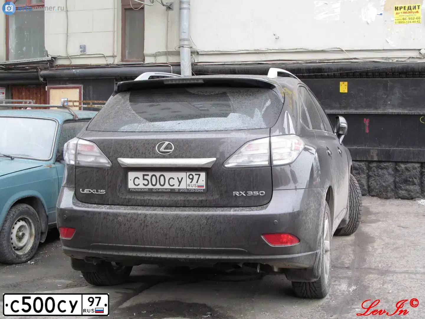 Фото автомобиля LEXUS RX, 2010 — госномер М720СС65. Цвет: ТЕМНО СЕРЫЙ