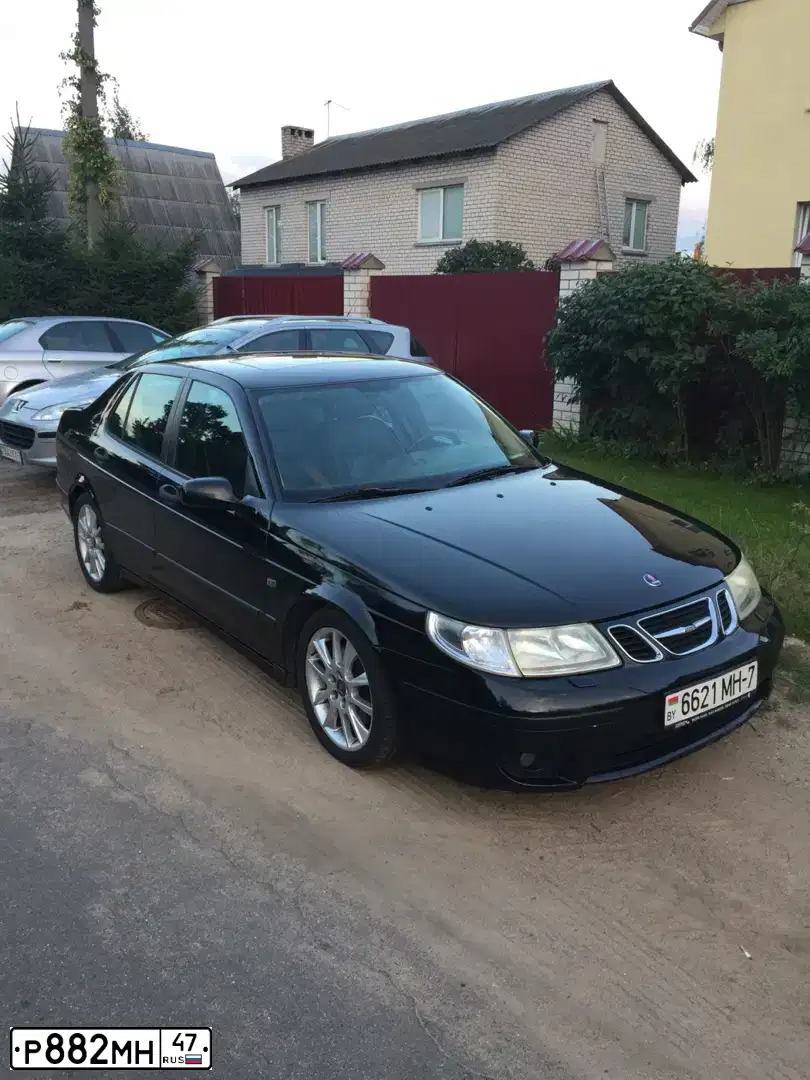 Фото автомобиля LADA 2107, 2008 — госномер Р882МН47. Цвет: ТЕМНО-ЗЕЛЕНЫЙ