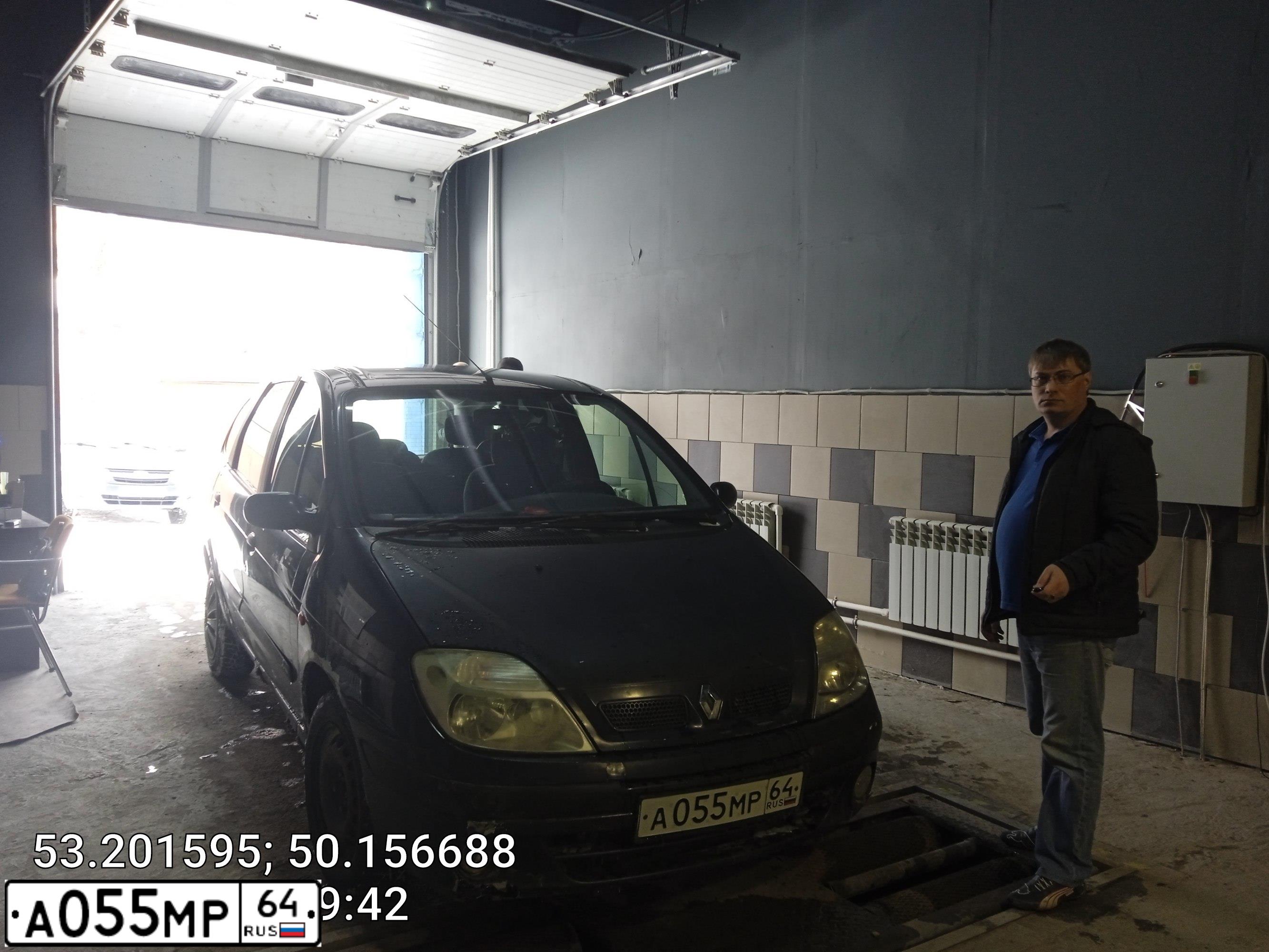 Фото автомобиля HYUNDAI ACCENT, 2008 — госномер К390ВА184. Цвет: ЧЕРНЫЙ