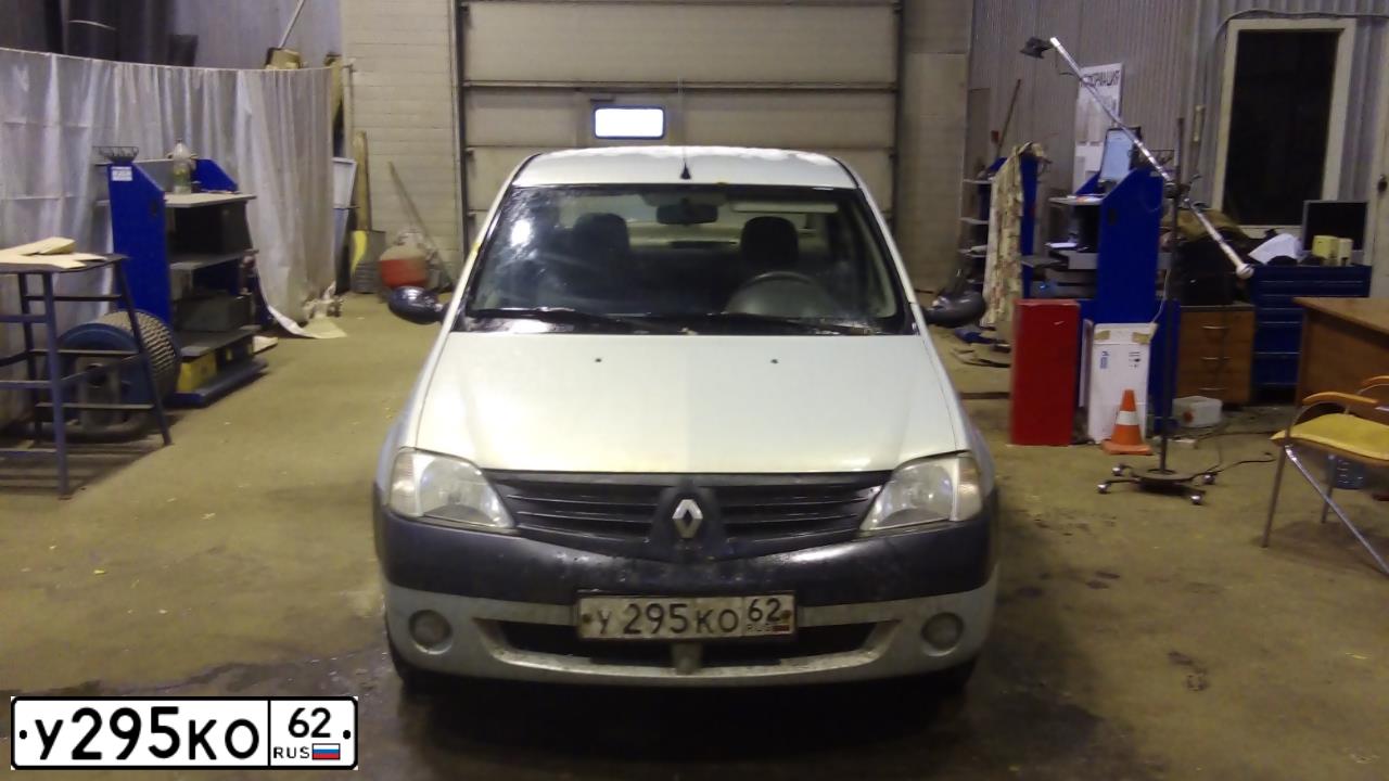 Фото автомобиля RENAULT LOGAN, 2006 — госномер У295КО62. Цвет: СЕРЫЙ
