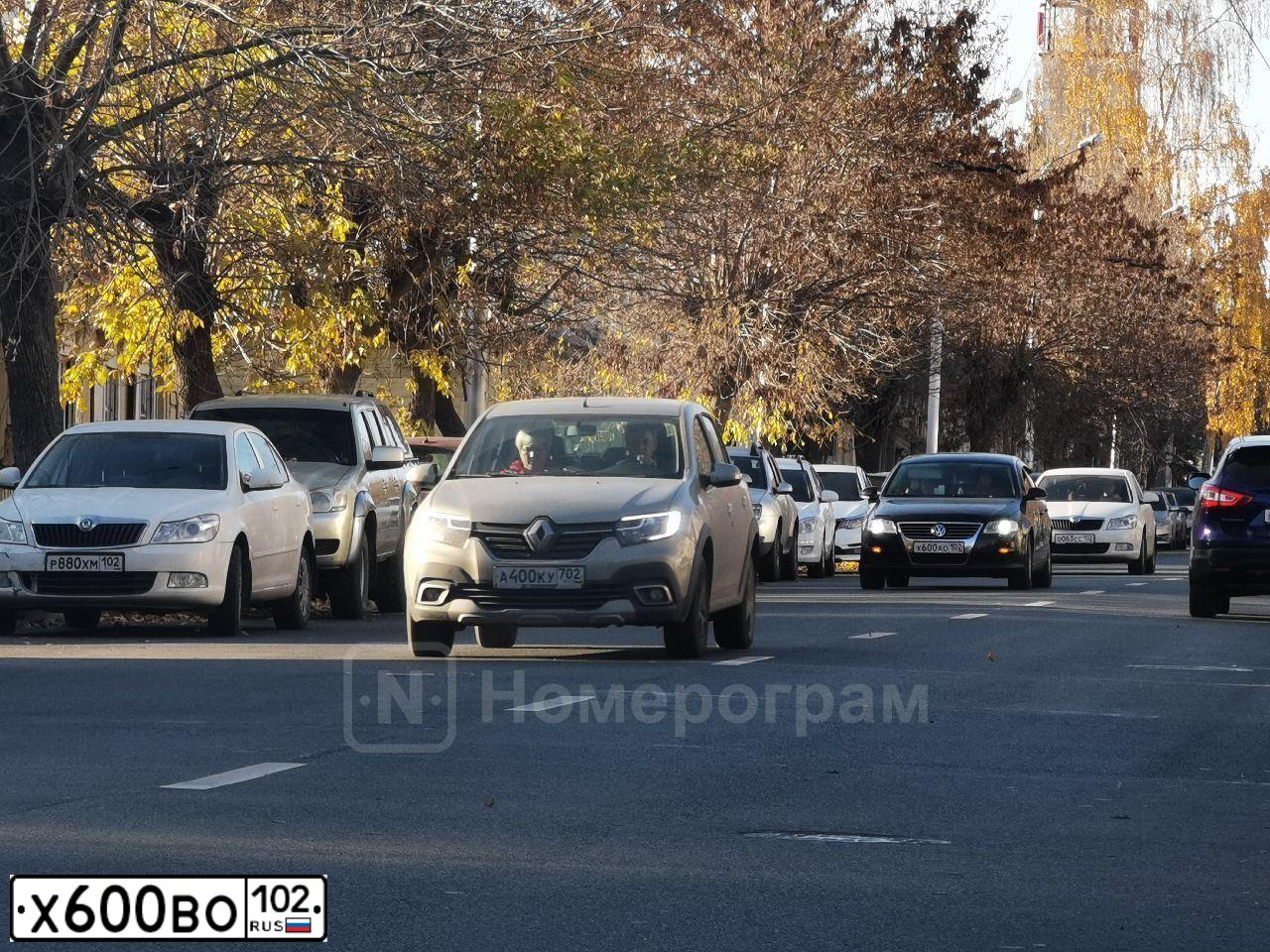 Фото автомобиля MAZDA 3, 2007 — госномер Х600ВО102. Цвет: синий