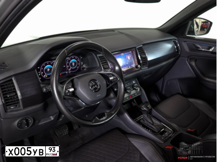 Фото автомобиля AUDI Q7, 2012 — госномер Т762ОН777. Цвет: БЕЛЫЙ