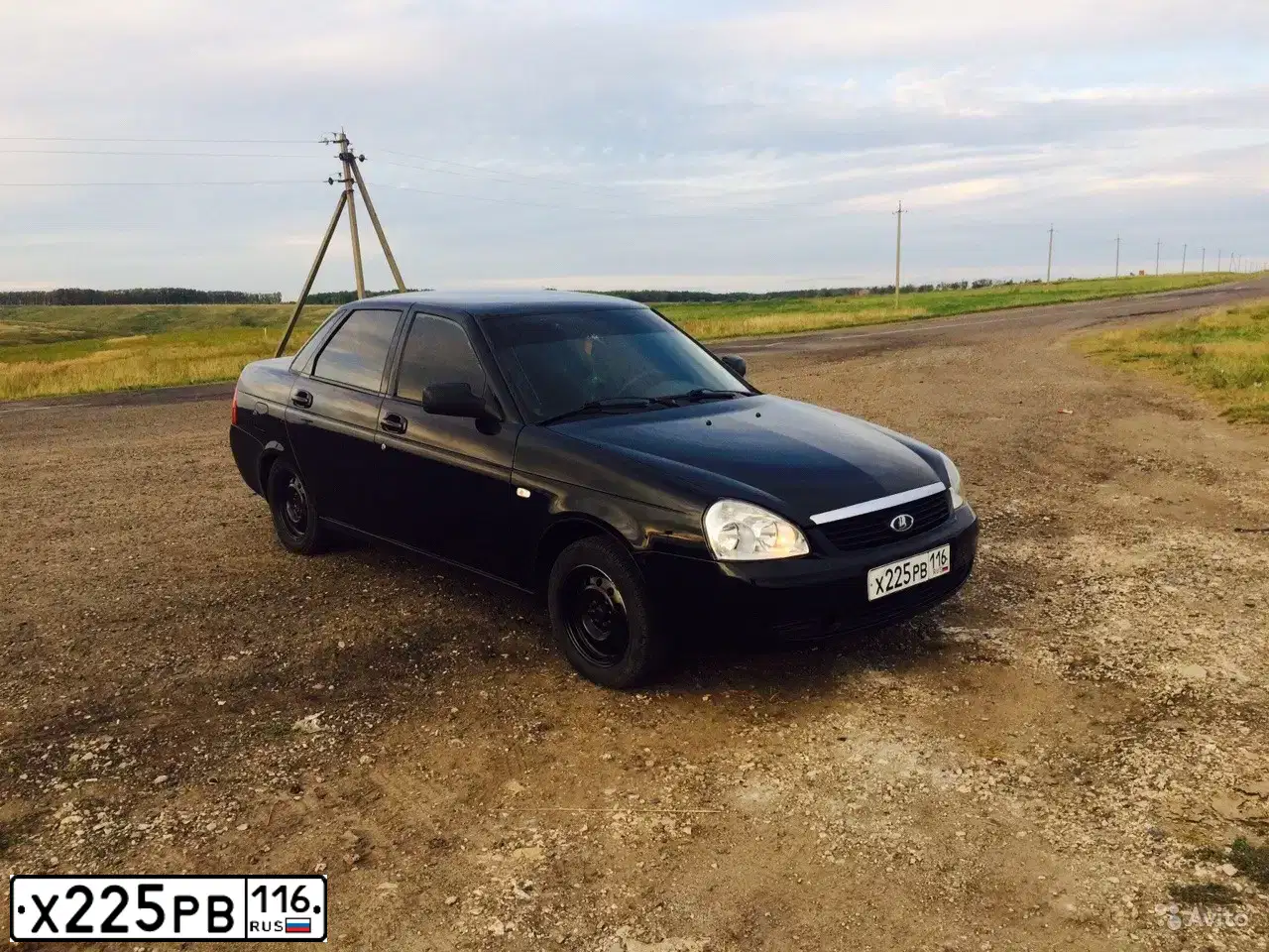 Фото автомобиля LADA PRIORA, 2010 — госномер В204ЕУ550. Цвет: Сине-Черный
