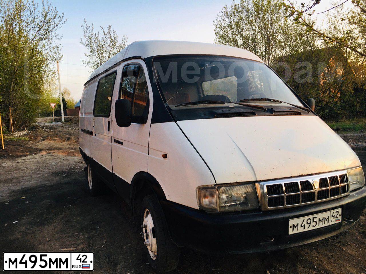 Фото автомобиля GAZ 2705 EL, 2002 — госномер М495ММ42. Цвет: СНЕЖНО-БЕЛЫЙ