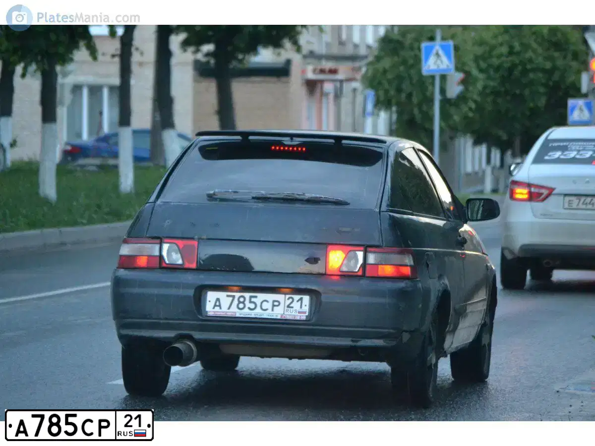 Фото автомобиля LADA 2112, 2008 — госномер А785СР21. Цвет: ЧЕРНЫЙ