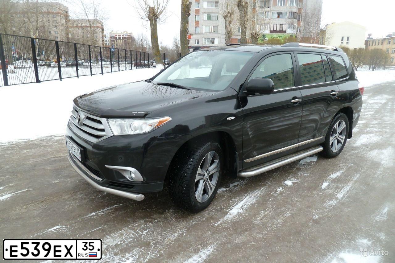 Фото автомобиля TOYOTA HIGHLANDER, 2011 — госномер М200МХ159. Цвет: ЧЕРНЫЙ