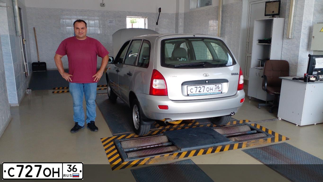 Фото автомобиля LADA 1117 KALINA, 2008 — госномер С727ОН36. Цвет: Серебристый