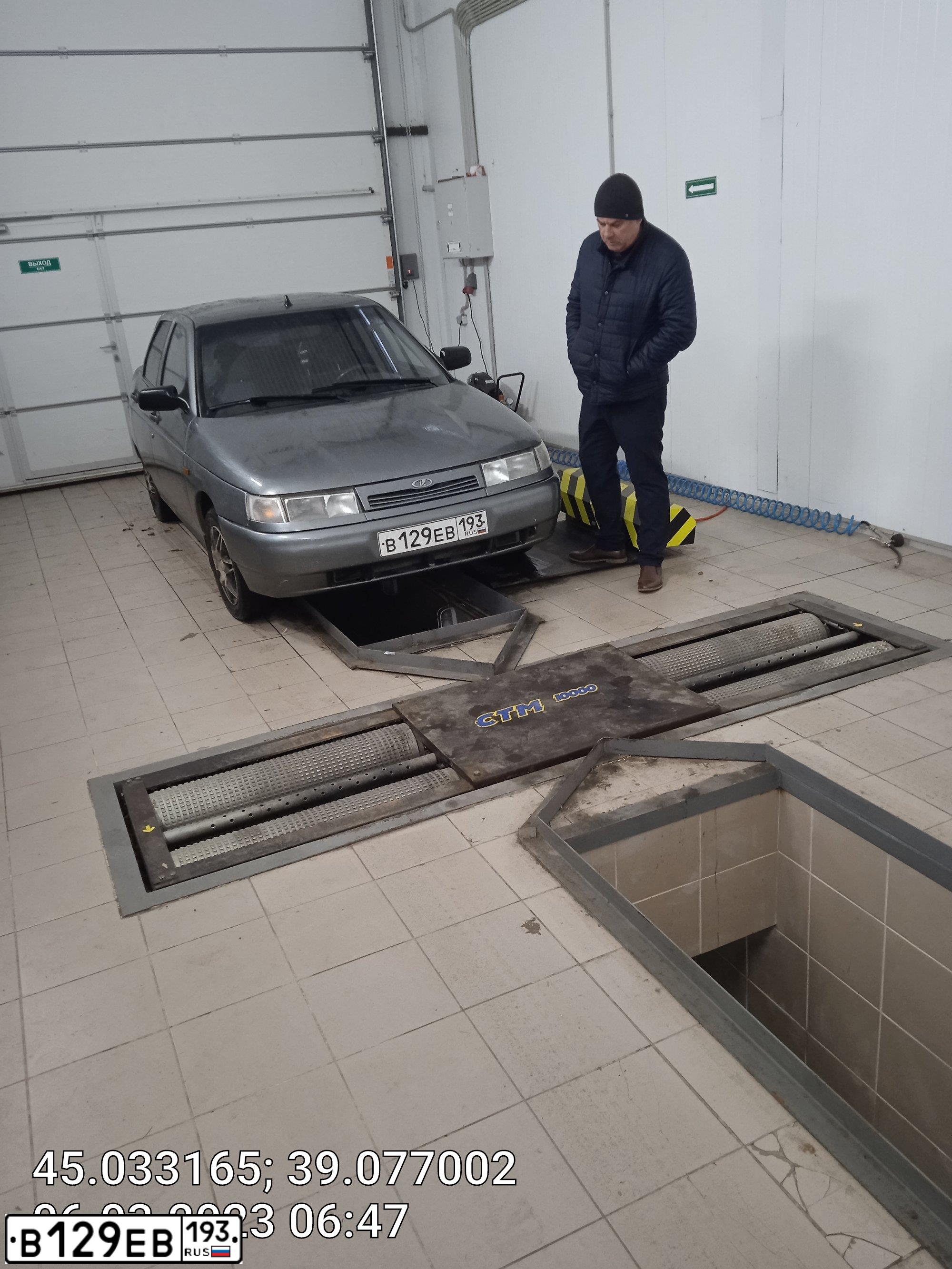 Фото автомобиля LADA 2110, 2006 — госномер В129ЕВ193. Цвет: средний серо-зеленый металлик