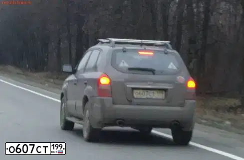 Фото автомобиля HYUNDAI TUCSON, 2008 — госномер С406РМ69. Цвет: ТЕМНО-СЕРЫЙ