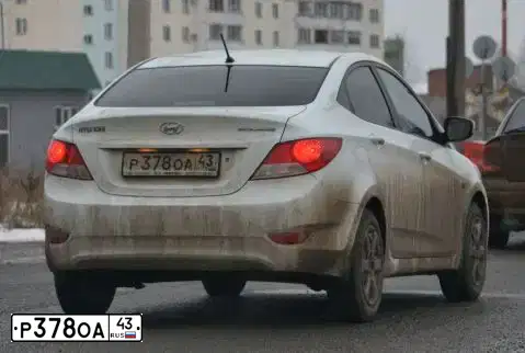 Фото автомобиля HYUNDAI SOLARIS, 2012 — госномер Р378ОА43. Цвет: БЕЛЫЙ