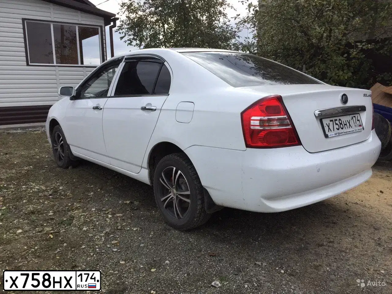 Фото автомобиля LIFAN SOLANO, 2011 — госномер А411ТС156. Цвет: Белый