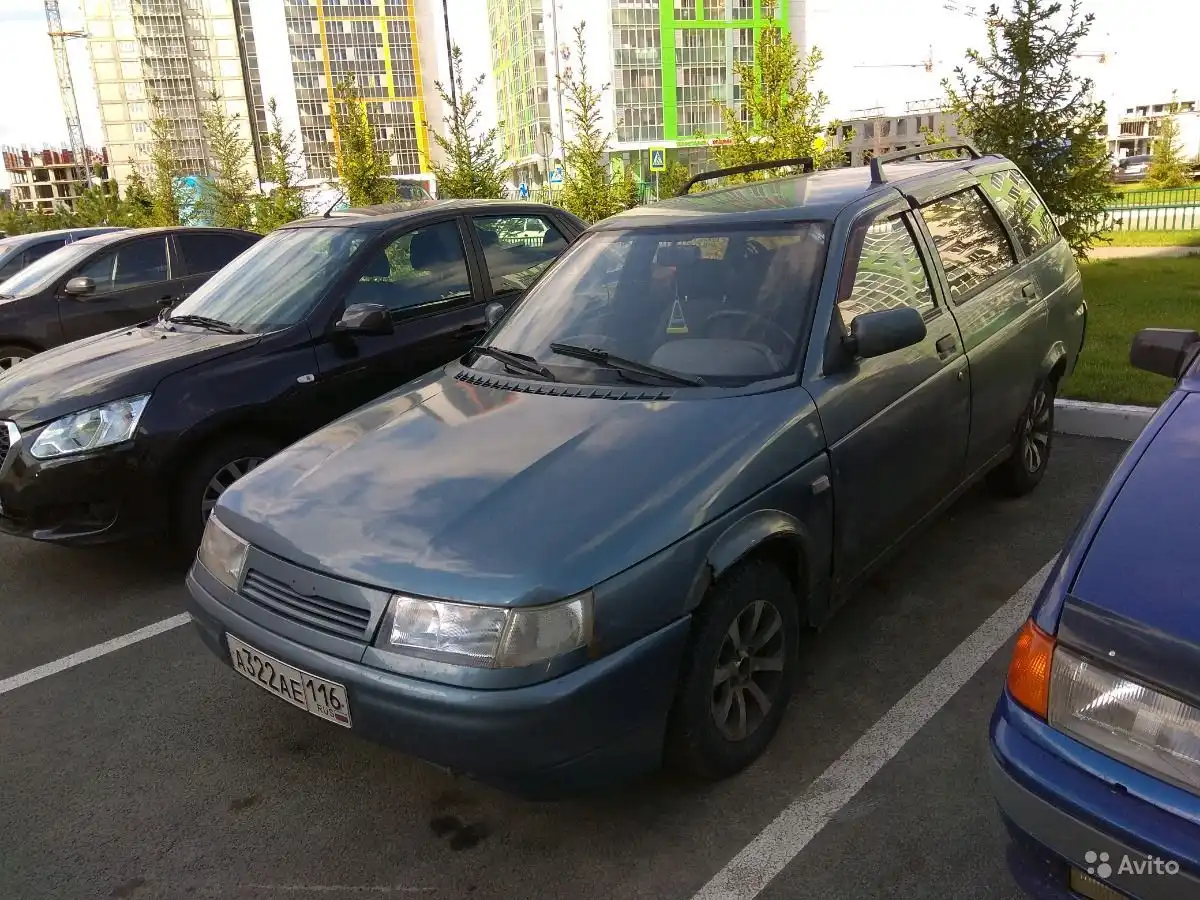 Фото автомобиля LADA 2111, 2000 — госномер А322АЕ116. Цвет: Серо-Синий