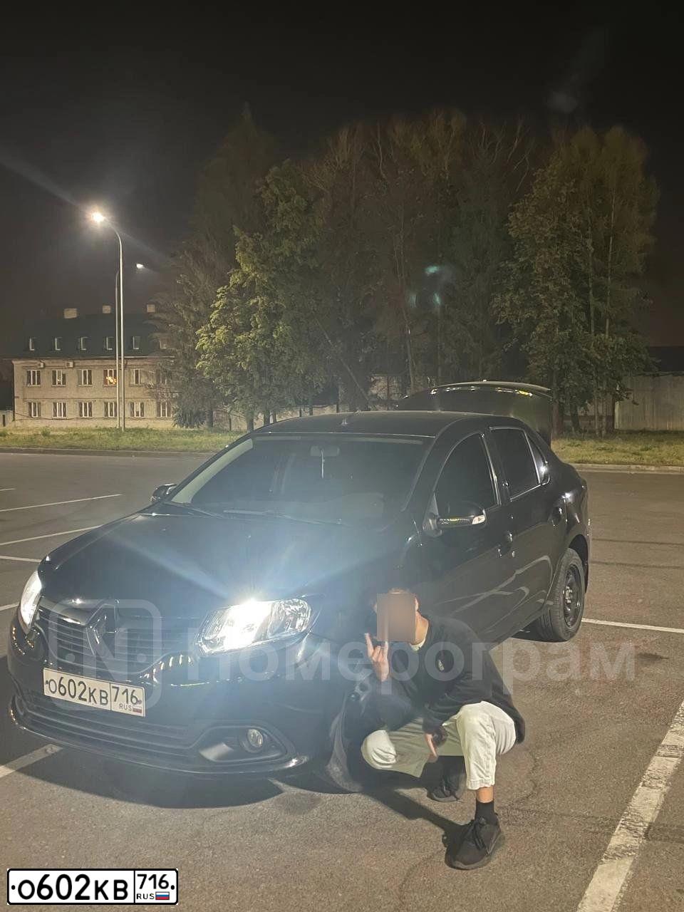 Фото автомобиля RENAULT LOGAN, 2017 — госномер О602КВ716. Цвет: ЧЕРНЫЙ