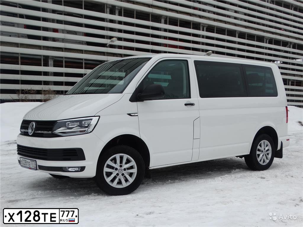 Фото автомобиля VOLKSWAGEN POLO, 2016 — госномер Р900АН38. Цвет: Белый