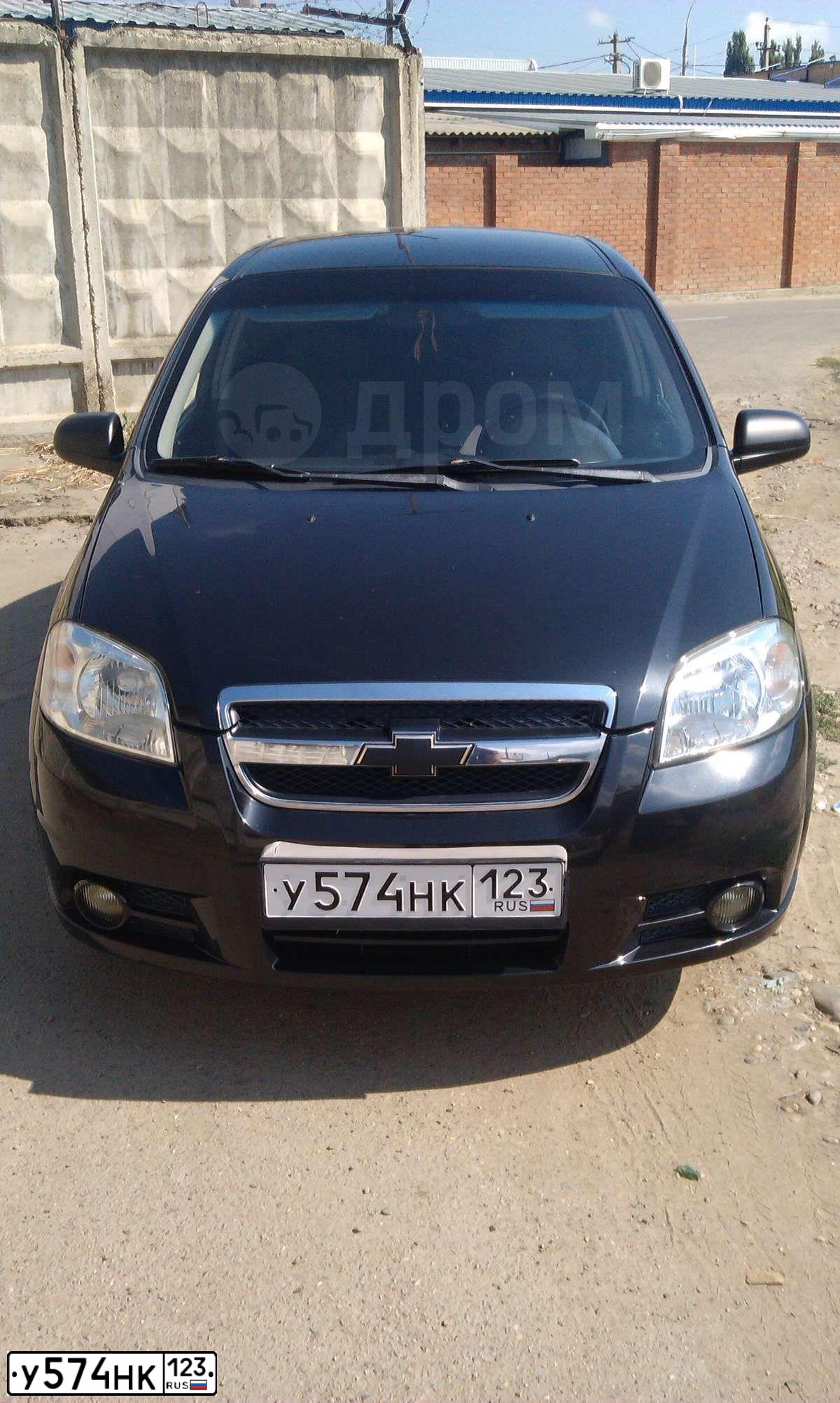 Фото автомобиля CHEVROLET AVEO, 2006 — госномер Е529ЕУ01. Цвет: ЧЕРНЫЙ