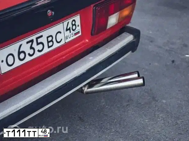 Фото автомобиля GMC SAVANA, 2006 — госномер Т111ТТ48. Цвет: ЧЕРНЫЙ