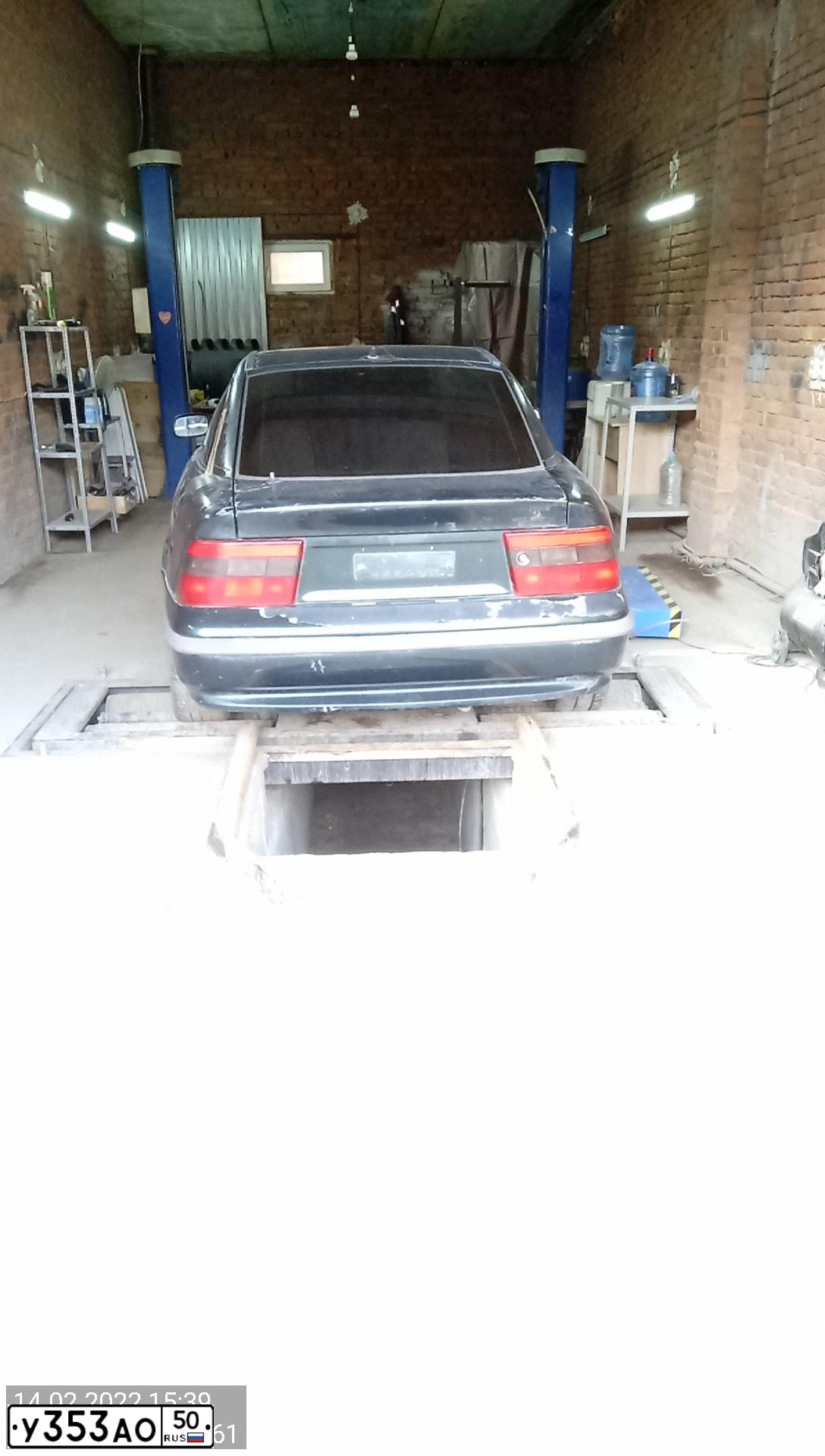 Фото автомобиля OPEL CALIBRA, 1994 — госномер С606ВХ193. Цвет: ЗЕЛЕНЫЙ