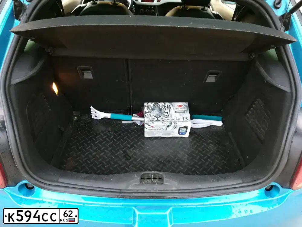 Фото автомобиля CITROEN DS3, 2010 — госномер О065ЕХ197. Цвет: синий