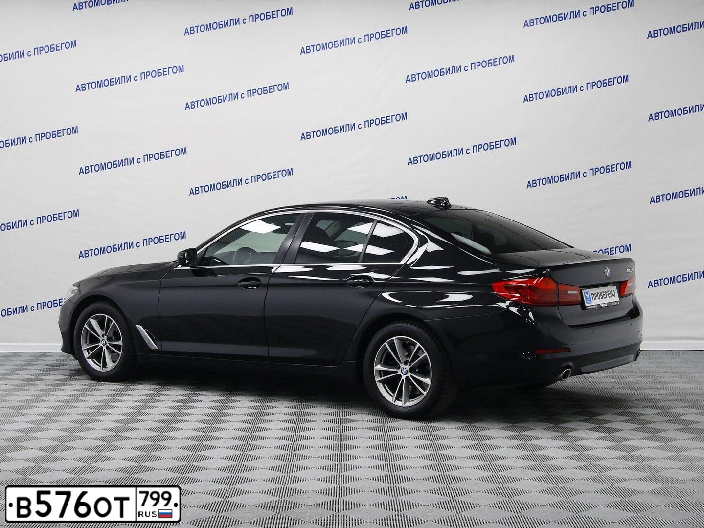 Фото автомобиля BMW W SERIE 5, 2019 — госномер В576ОТ799. Цвет: ЧЕРНЫЙ