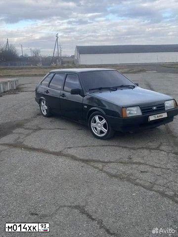 Фото автомобиля LADA 2112, 2005 — госномер М014ХК93. Цвет: СРЕД СЕР -ЗЕЛЕН МЕТ