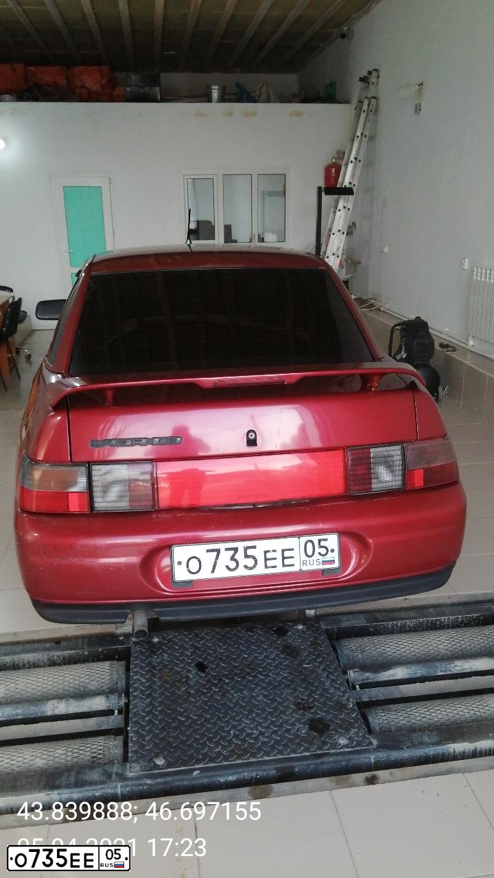 Фото автомобиля LADA 2110 LADA, 2001 — госномер О735ЕЕ05. Цвет: КРАСНЫЙ