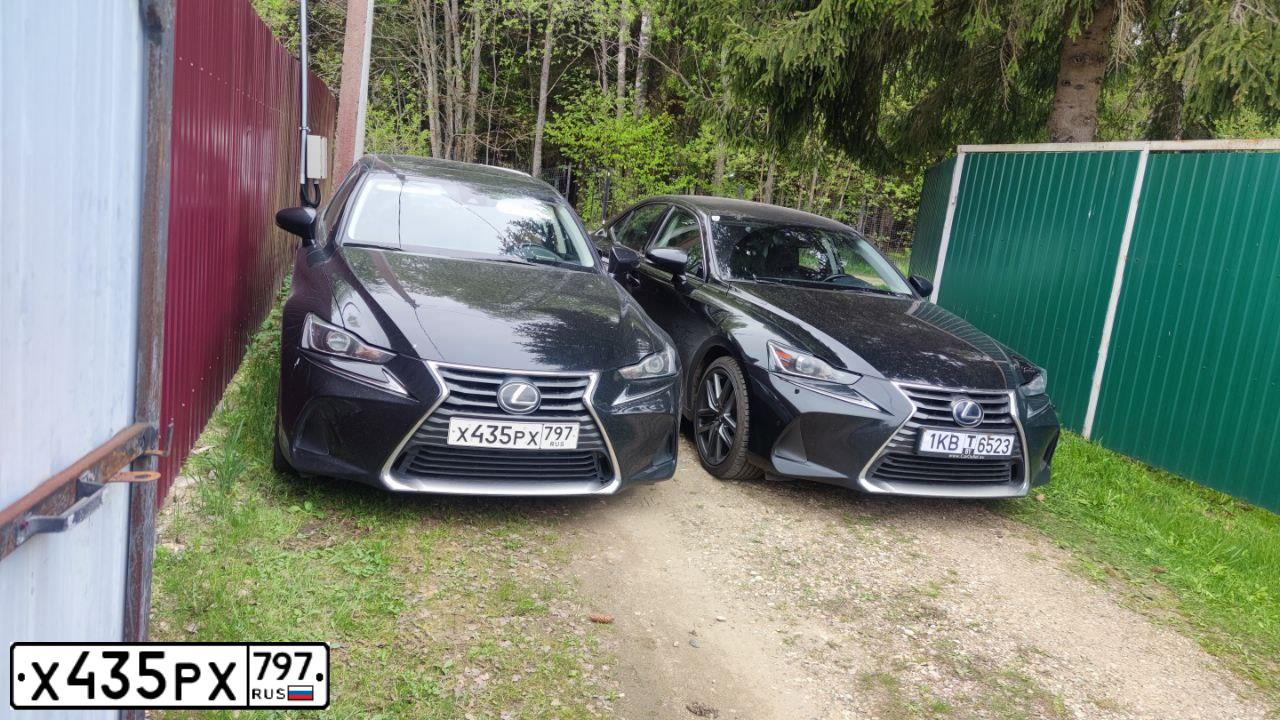 Фото автомобиля LEXUS IS300, 2019 — госномер Х435РХ797. Цвет: ЧЕРНЫЙ МЕТАЛИК