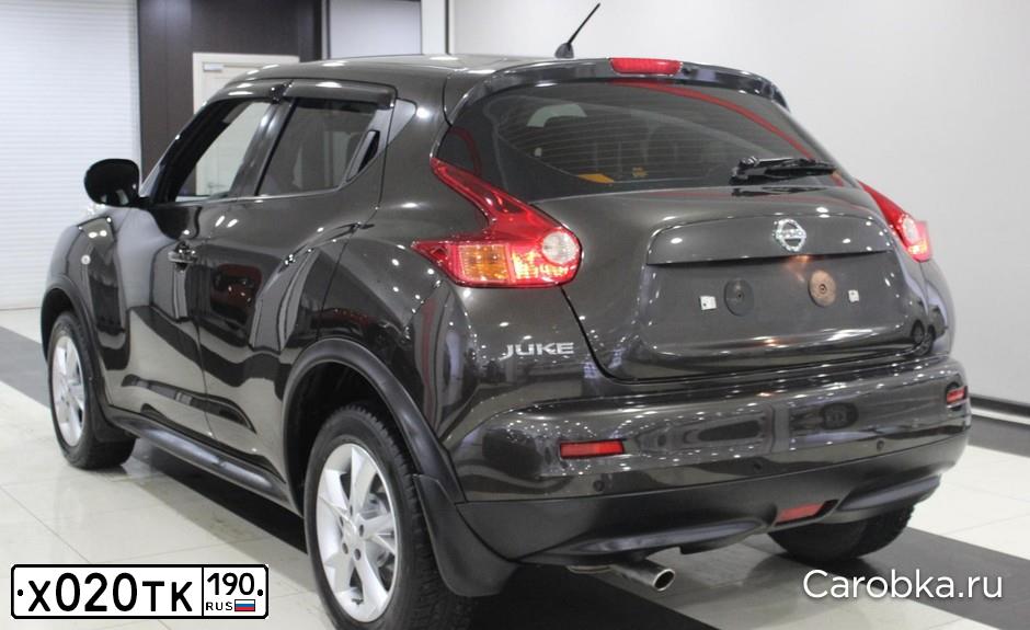 Фото автомобиля NISSAN JUKE, 2012 — госномер Х020ТК190. Цвет: КОРИЧНЕВЫЙ ТЕМНЫЙ