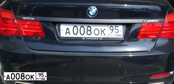 Фото автомобиля TOYOTA CAMRY, 2013 — госномер В002СЕ95. Цвет: ЧЕРНЫЙ МЕТ.