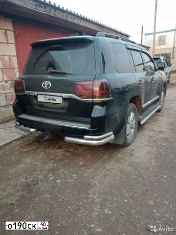 Фото автомобиля TOYOTA LANDCRUISER 200, 2008 — госномер Х775АХ178. Цвет: ЧЕРНЫЙ