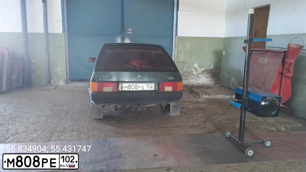 Фото автомобиля LADA 2109 SAMARA, 2003 — госномер М808РЕ102. Цвет: Темно-зеленый