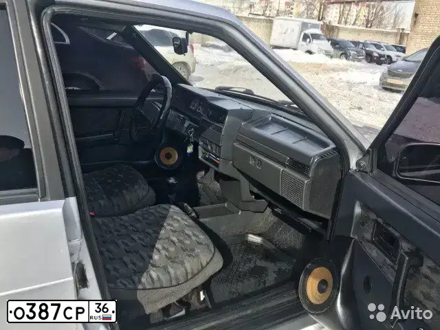 Фото автомобиля LADA 2109 SAMARA, 2002 — госномер Т059НЕ31. Цвет: СВЕТЛО-СЕРЕБРИСТЫЙ