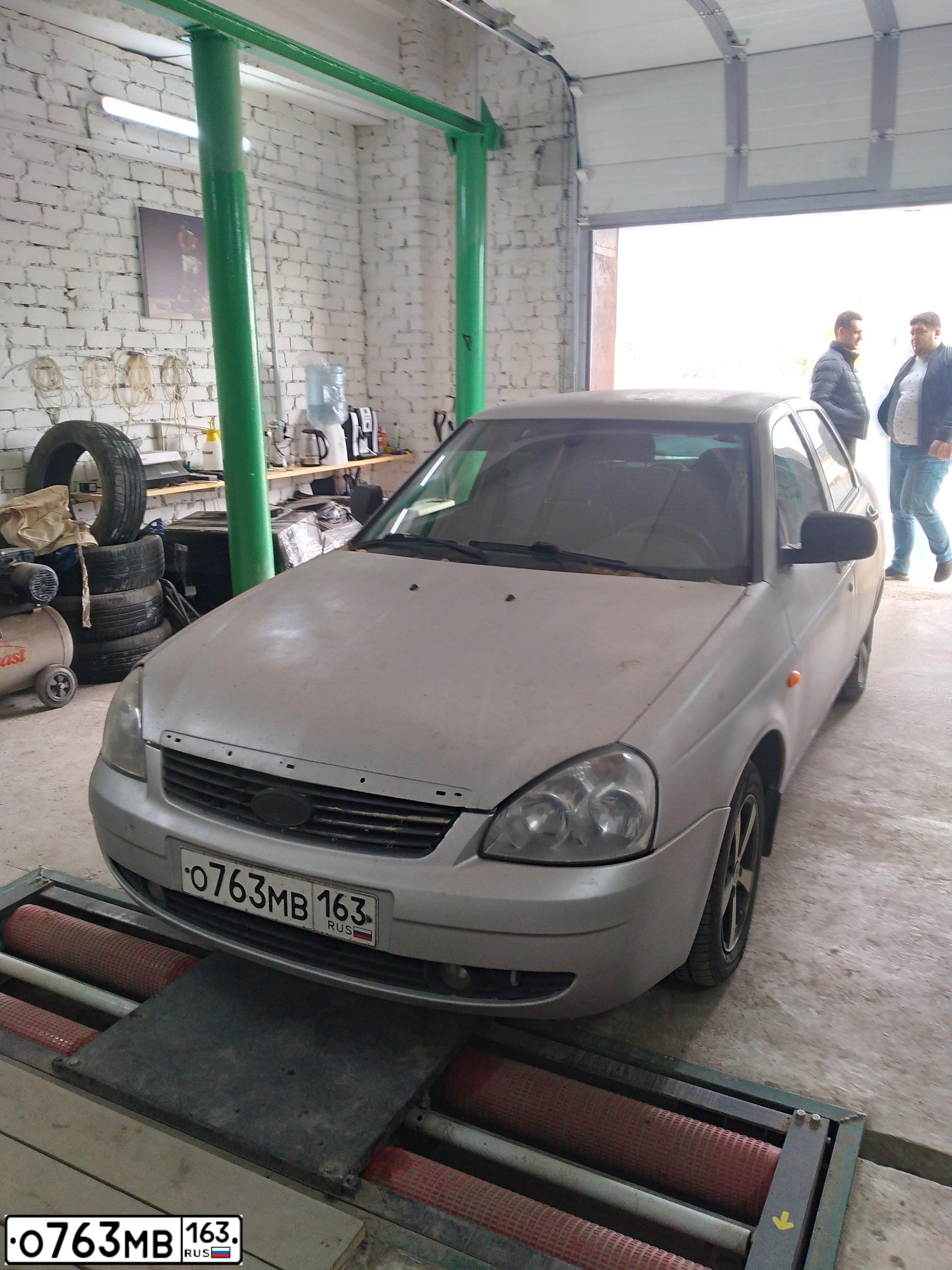 Фото автомобиля LADA 2170 PRIORA, 2009 — госномер О763МВ163. Цвет: СВЕТЛО-СЕРЕБРИСТЫЙ МЕТАЛИК