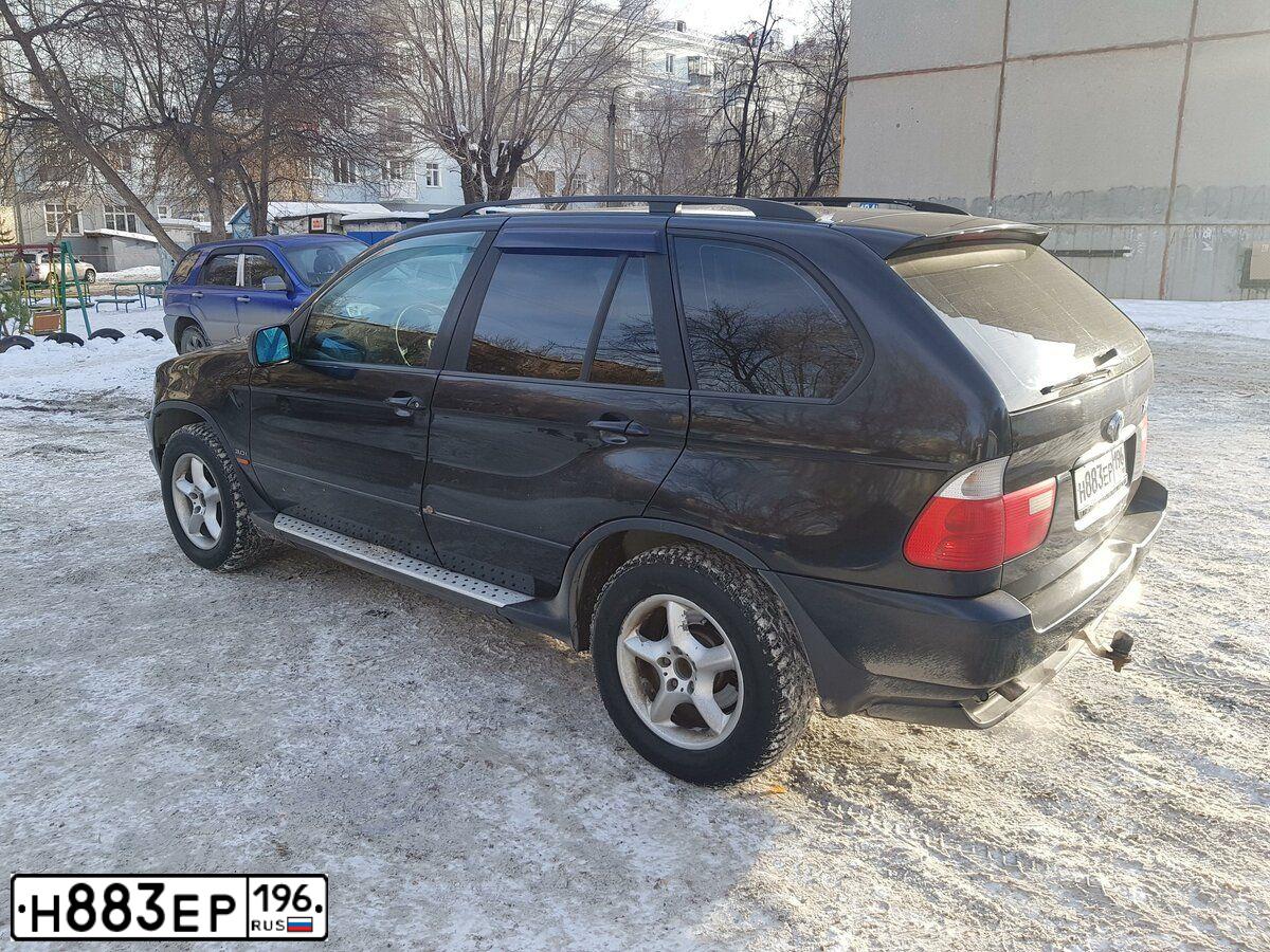 Фото автомобиля BMW X5, 2002 — госномер А715ЕР96. Цвет: ЧЕРНЫЙ