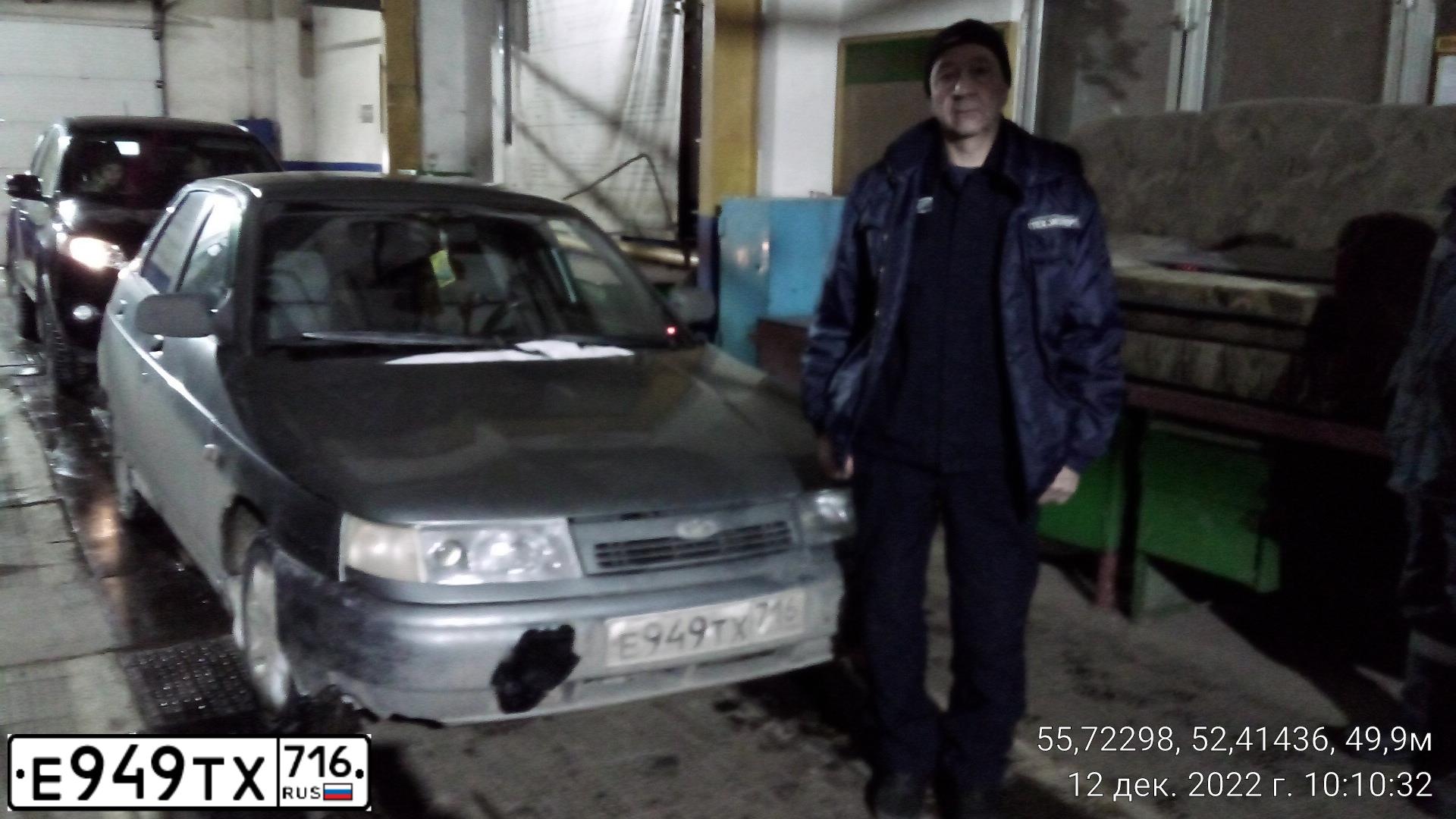 Фото автомобиля LADA 2112, 2007 — госномер М169ТУ763. Цвет: СРЕДНИЙ СЕРО-ЗЕЛЕНЫЙ МЕТ.
