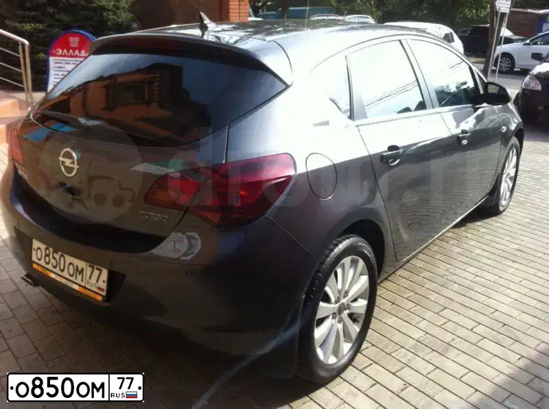 Фото автомобиля МАЗДА 3, 2011 — госномер О678МР71. Цвет: Белый